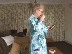 Povera nonna lonesome