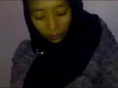 Indonesiano-Elisabetta hijab a dondolo