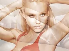 Jessica alba vs scarlett johansson rd 1 masturbarsi sfida