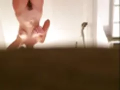 Rallentatore di moglie cespuglio peloso uscire doccia