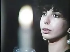 Brune: capelli corti vs ricci