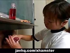 Cutie giapponese itsuki wakana masturba un cazzo duro senza censurato